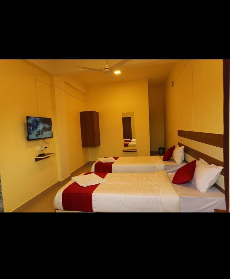 Shrinidhi Residency Pune Hotel Ngoại thất bức ảnh