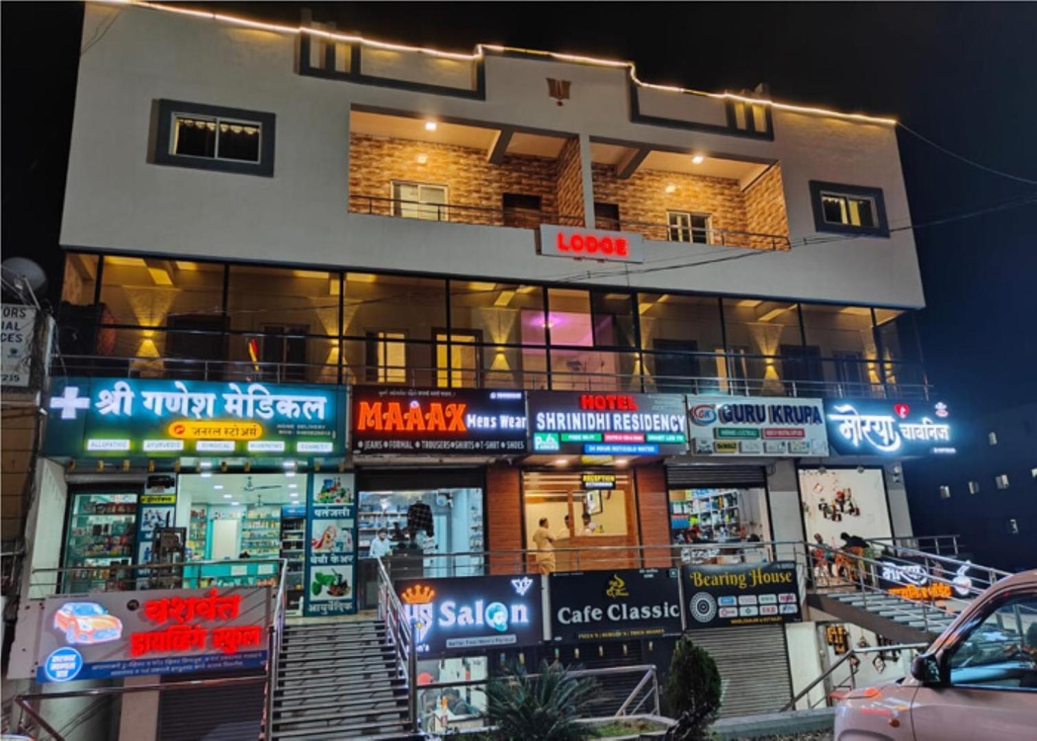 Shrinidhi Residency Pune Hotel Ngoại thất bức ảnh